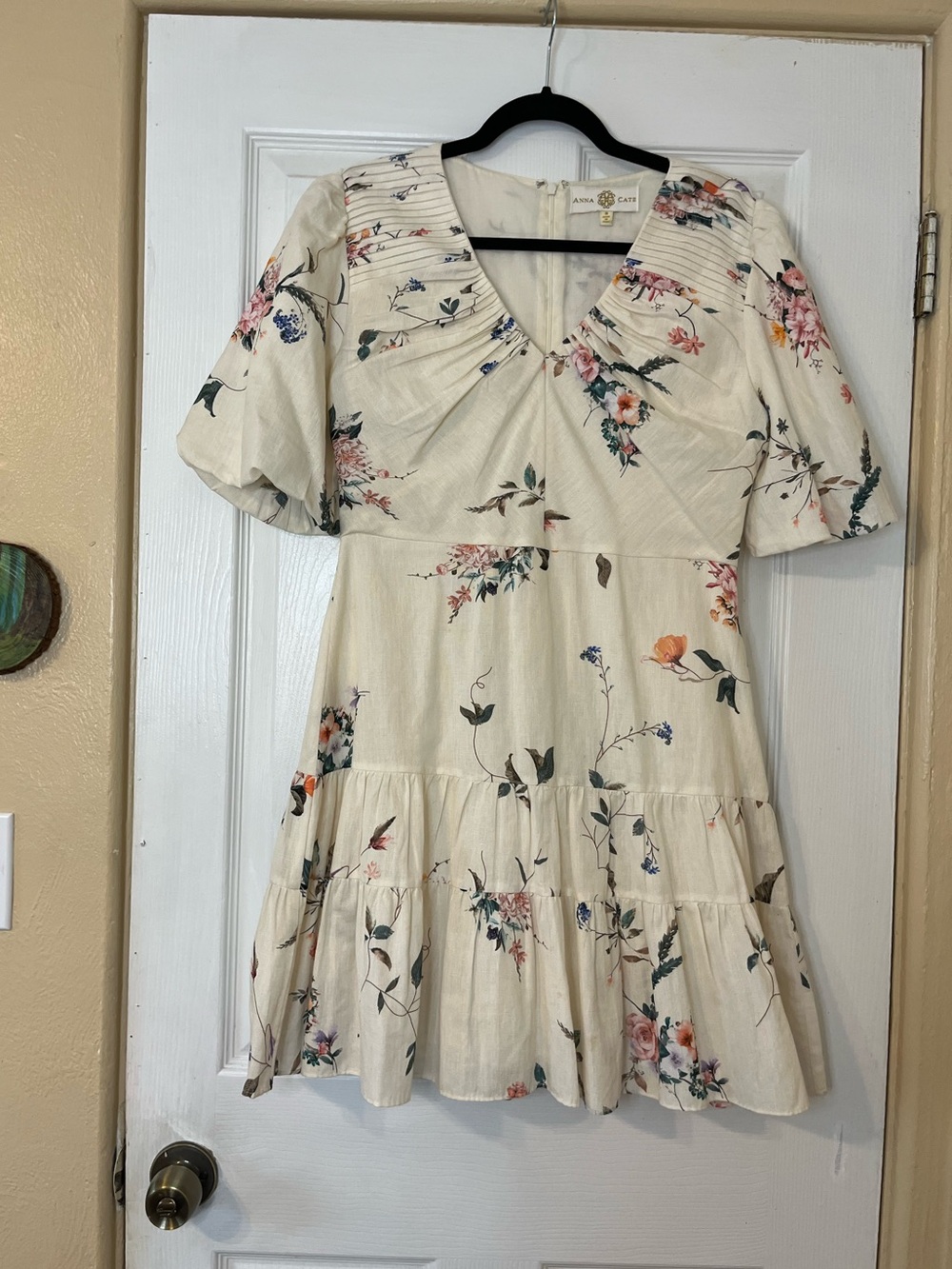 Anna Cate Linen Cotton Blend Sloan V-Neck Tiered Mini Dress in Cream Floral